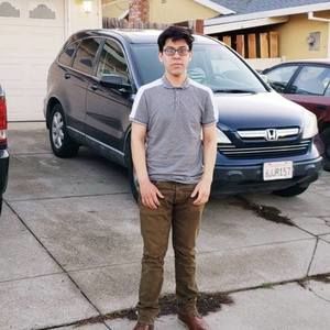 Meet your Posher, Carlos